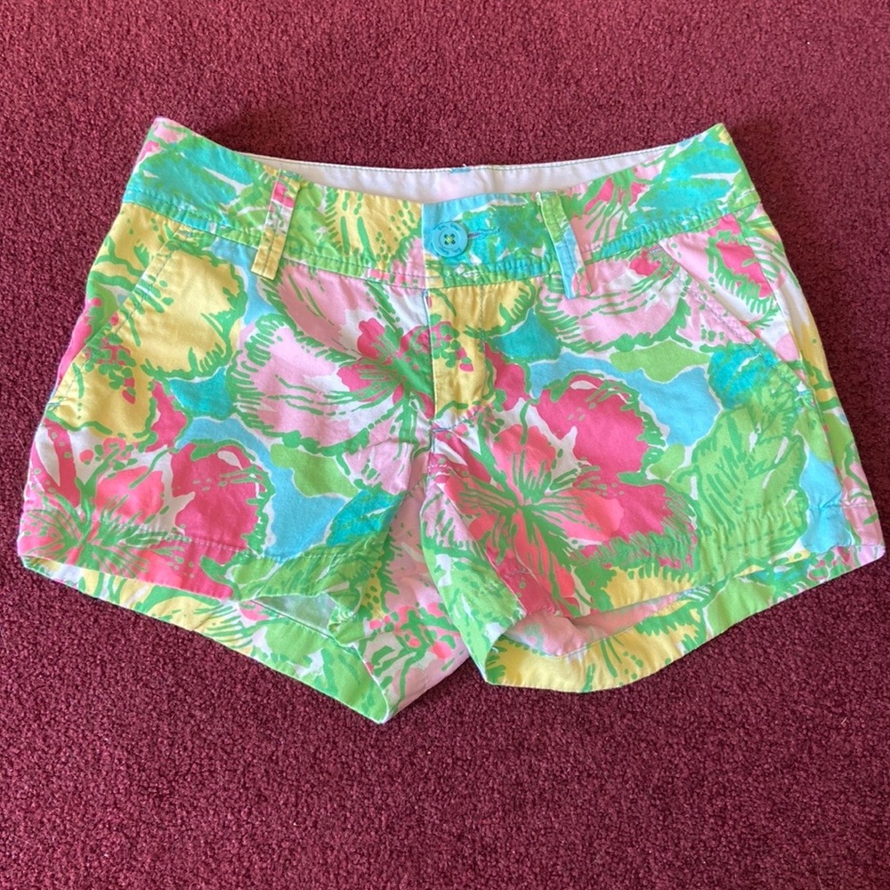Lilly Pulitzer Callahan Shorts in Blue Big Flirt size: 000 or XXS